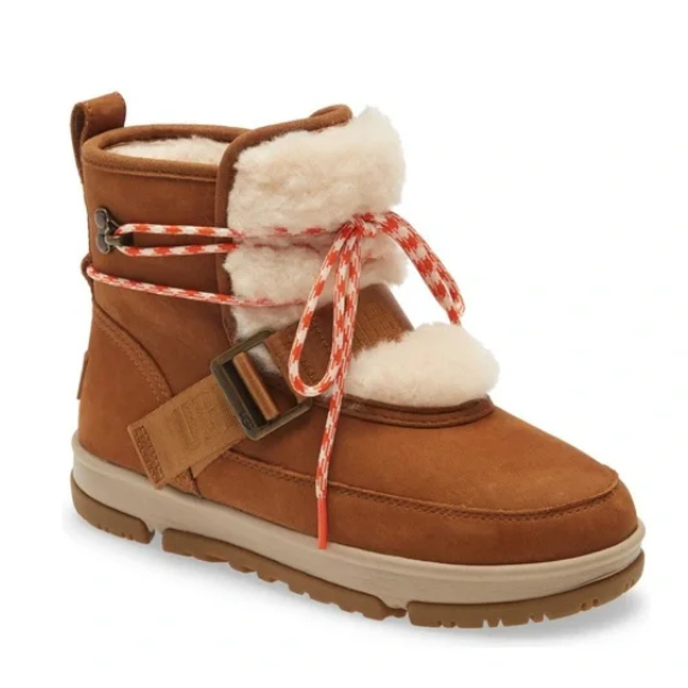 NWT UGG | Classic Weather Hiker Boots In Chestnut Size 7.5 - Picture 2 of 8